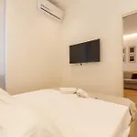 I-host Elegant Flat Near Bocconi & Center