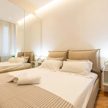 I-host Elegant Flat Near Bocconi & Center * 밀라노