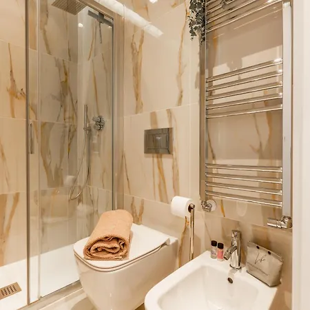 Apartamento I-host Elegant Flat Near Bocconi & Center Milán
